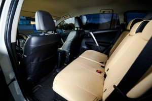 Toyota RAV-4