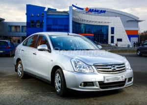 Nissan Almera