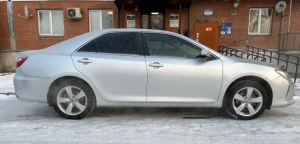 TOYOTA CAMRY