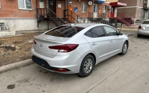 HYUNDAI AVANTE